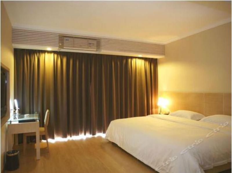 Shenzhen New Year Hotel Exterior photo
